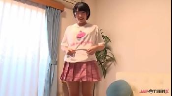 妹から新しい洋服の感想を求められた兄が性的興奮して種付けするW