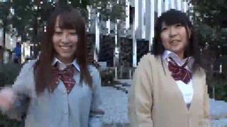 援交するで有名な女子校生と約束を取り付けホテルでハメ撮り3P