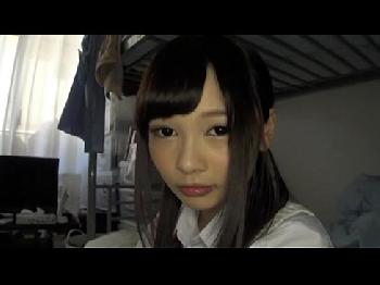 美少女の跡美しゅりのパイパン股間の割れ目にコンドーム非装着で孕ませ性交を決め込む!!