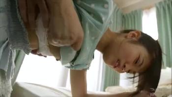 勃起した兄をからかっていたら性的興奮して禁断の挿入を促す変態妹W