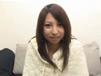 巨乳素人女子大生はまさかの処女!!カメラ前でヴァージンを捧げる