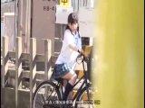 自転車のサドルに媚薬を擦りこまれ性衝動に駆られた美少女女子校生が仕込んだ男から挿入される