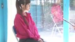 ポニーテールがキュートな芸能人級美少女が性的マッサージされてコンドーム非装着で膣内射精に悶絶W