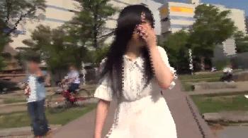 ナンパに捕まった美少女が刺激的な性行為されて陥落