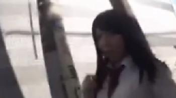 ムチッとした官能的な肉体の童顔女子校生をナンパして女性器に精液大量注入