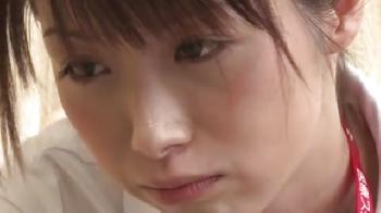 色情狂ナースが患者のポコチンを手コキと尺八