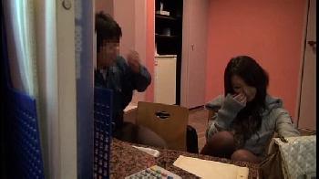 ふわふわおっぱいの女子大生との挿入を盗撮