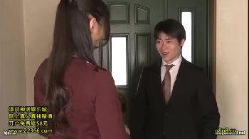 マッサージ師に性的暴行されて不貞交尾にハマる淫らな人妻