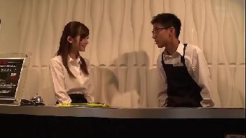 仕事終わりに先輩から呼び出されて体を強引に奪われる新人バイト