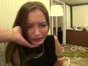 少し生意気な感じのギャル娘が見下したようにペニスを扱うので処罰交尾