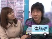 瑠川リナがファンの男性に自慢の舌を使って精液ゴックンフェラ