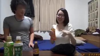 合コンで意気投合した巨乳娘をカメラだらけの部屋に連行して性行為する様子を盗撮W