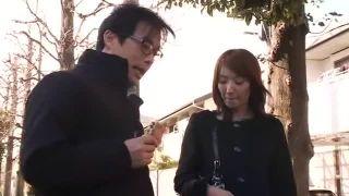 スレンダーな美魔女が力で敵わず無残な激しい性的暴行被害