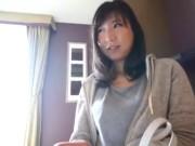 不満がたまりすぎてストレス解消のため浮気するムチッとした官能的な肉体の人妻