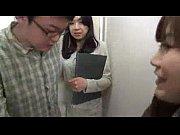 性的欲望が爆発寸前な人妻達が悪ノリで少年を性的逆暴行