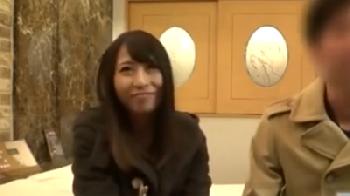 高額報酬に惑わされた素人カップルがカメラの目の前で中出し交尾を披露