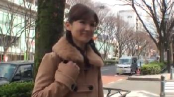 上品な素人人妻が性的欲求が爆発寸前に耐えられず自らAVに応募して狂乱する