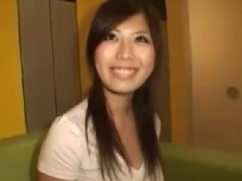 夫が居ないからと言って他人棒に溺れる背徳人妻