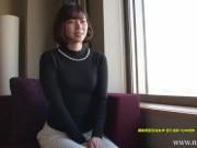 ニコニコしながら会話するスラッとした若妻さんが脱いだらスイッチオンして絶頂交尾