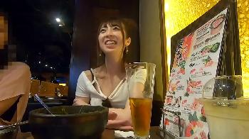 若者で賑わう都会で見つけた美女に猛アタックして挿入撮りまで持っていくエロ企画