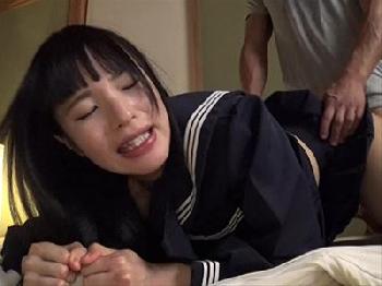 学級委員の品行方正な黒髪美少女の正体はSEXでしか自分を満たせない援●女子でした…