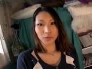 張りまくった乳房から母乳を大量に噴き出す素人人妻に中出し