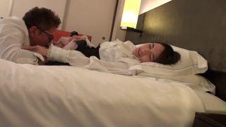 居酒屋で仲良くなった素人お姉さんとホテインして熱い時を過ごします