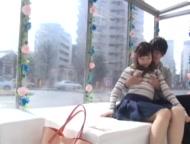 脱いだらすごいタイプの素人女子大生があの部屋に入ったせいで男友達と性行為する