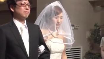 出席者全員が好き勝手し放題!!新郎も新婦も目の前で他人と性行為する倒錯ウェディング