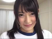 カメラに向かって何度もオナニーしたり小便したりする変態美少女