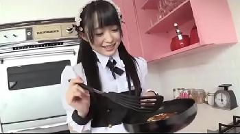 アイドル級な美少女メイドはご主人様からたっぷり調教されイキ果てる