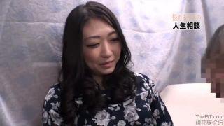 ナンパで捕まえたとても綺麗な人妻に人生相談を受けてもらう→淫靡な流れにして挿入たった