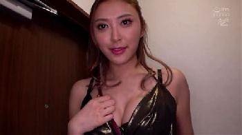 自ら調教プレーを志願して性奴隷化されて種付けされるヘソ出し巨乳ギャル