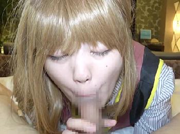 素人コスプレイヤーと挿入撮り!!生でガンガン突いてドクドク中出し