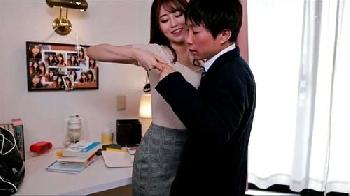 憧れていた姉の友人と運良くセクロスすることになったらとんでもない痴女だった件