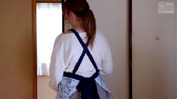 日本人と結婚した外国人妻が魅惑的な女体だったので義父に寝取られてしまう