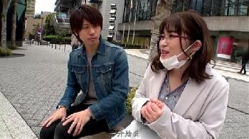 いけない事と思いつつも巨根を見たら不貞行為をする眼鏡巨乳人妻