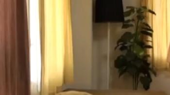 軟派男にすんなりとお持ち帰りさせられ隠し取リ部屋で顔が赤くなる姿を晒す巨乳人妻
