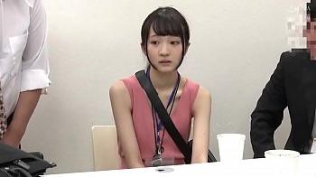 セクロスな会社に入社した童顔お姉さんはすぐにAVデビューすることになります